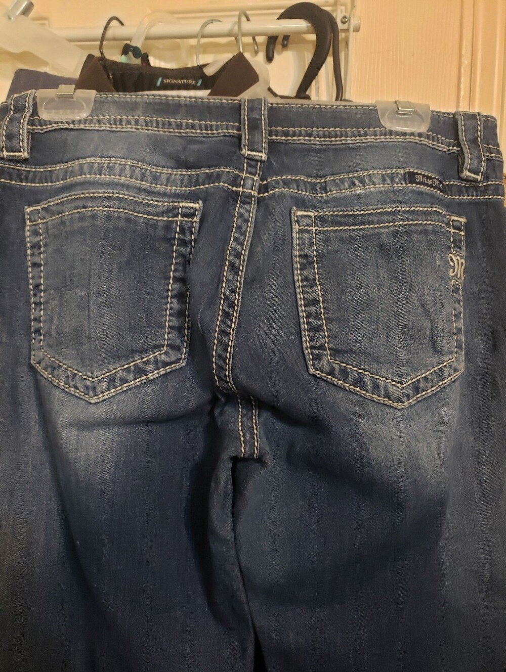 Miss Me Mide Rise Skinny Jeans Size 31/30
